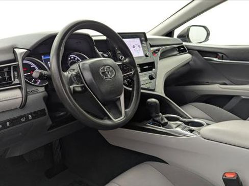 Used 2024 Toyota Camry LE image 24