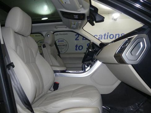 Used 2016 Land Rover Range Rover Sport HSE image 8