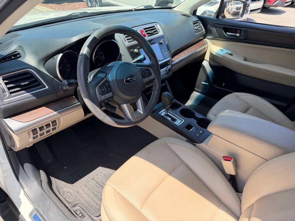 Used 2017 Subaru Outback 2.5i Limited w/ Popular Package #5 AWD/4WD image 26
