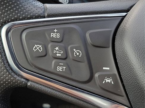 Used 2023 Chevrolet Malibu LT image 16