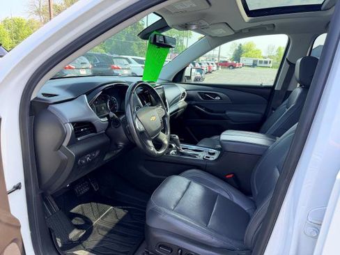 Used 2019 Chevrolet Traverse Premier w/ LPO, Floor Liner Package AWD/4WD image 13