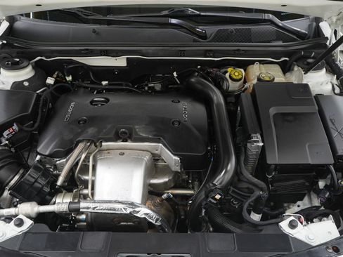 Used 2016 Buick Regal image 27