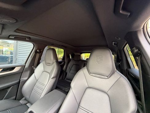New 2026 Porsche Cayenne S AWD/4WD image 19