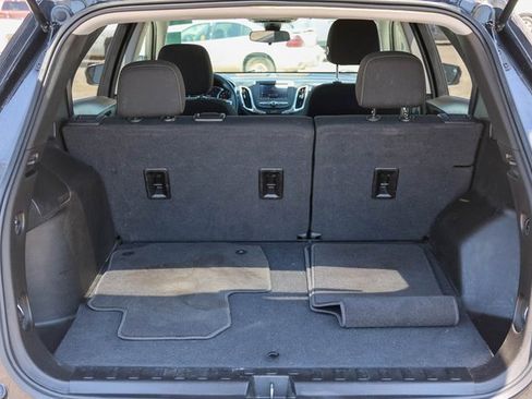 Used 2022 Chevrolet Equinox LT image 9