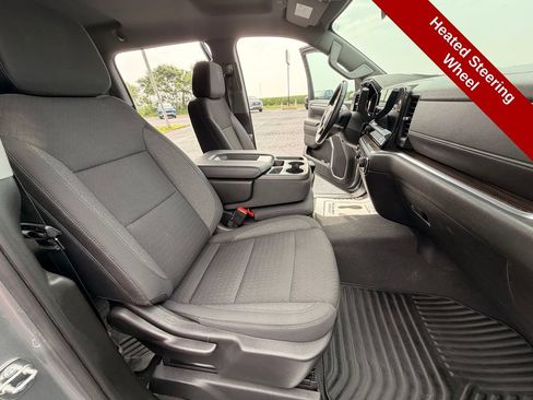 Used 2023 Chevrolet Silverado 1500 LT AWD/4WD image 36