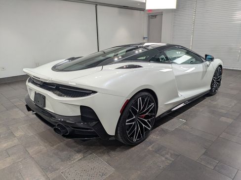 New 2025 McLaren GTS image 21