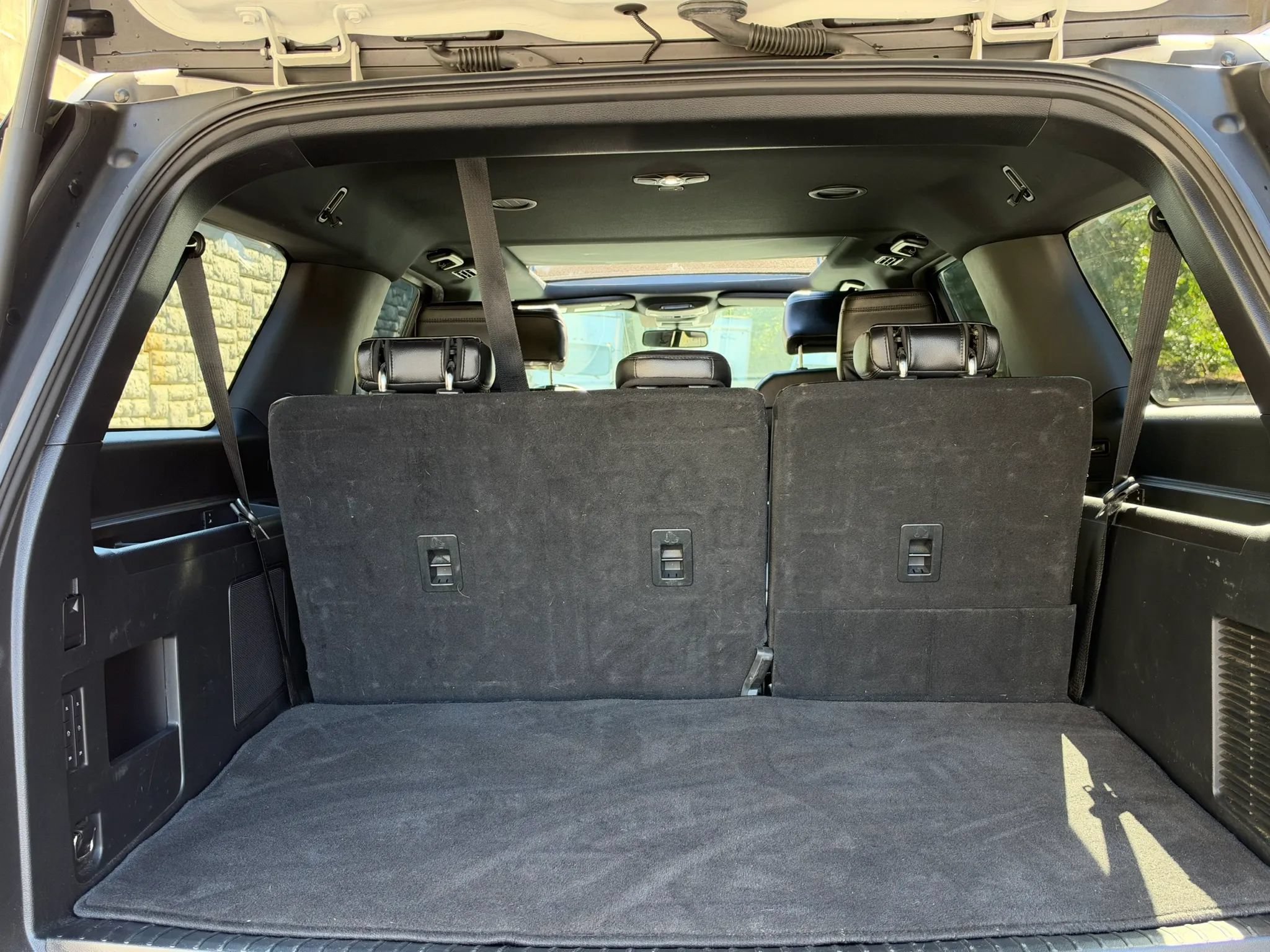 Used 2020 Ford Expedition Max Limited w/ Equipment Group 302A RWD image 38