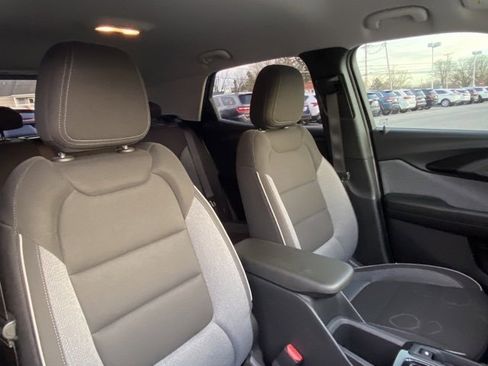 Used 2023 Chevrolet TrailBlazer LT w/ Convenience Package image 20