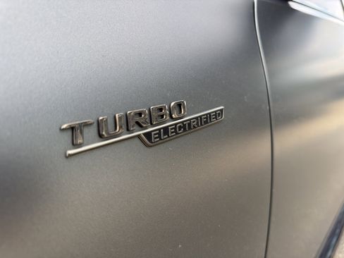 Used 2023 Mercedes-Benz C 43 AMG 4MATIC Sedan w/ Pinnacle Trim Package image 3