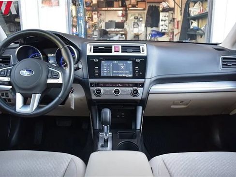 Used 2015 Subaru Outback 2.5i Premium AWD/4WD image 12