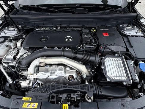 Certified 2026 Mercedes-Benz GLB 250 image 33