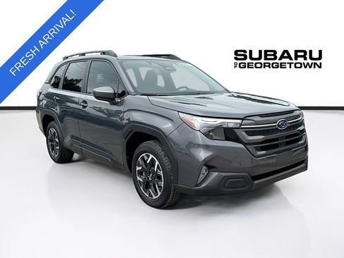 Used 2026 Subaru Forester Premium AWD/4WD image 1