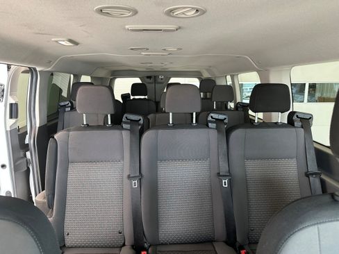 Used 2024 Ford Transit 350 XLT RWD image 17