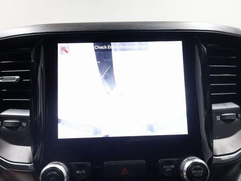 Certified 2023 RAM 1500 Laramie image 30