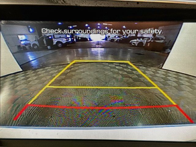 Used 2017 Hyundai Elantra Limited w/ Limited Tech Package 04 FWD image 16
