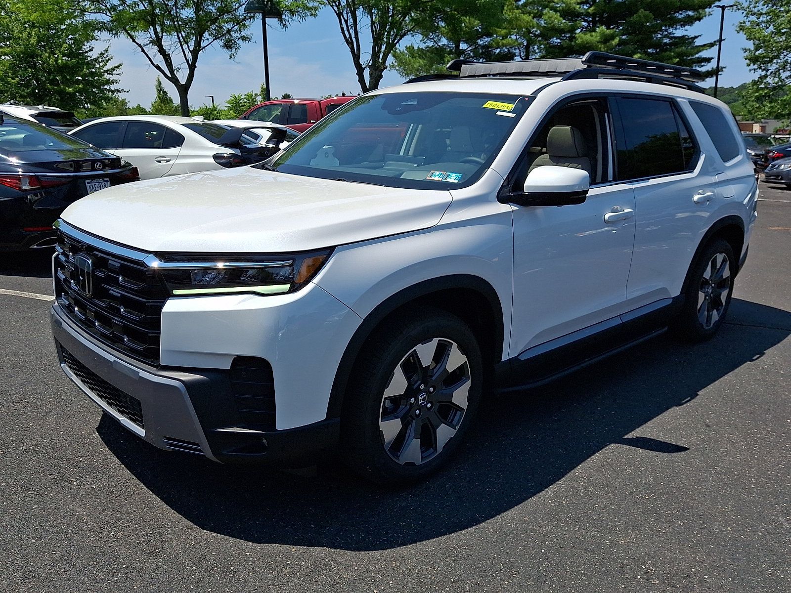 New 2026 Honda Pilot Elite image 2