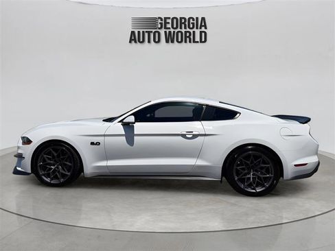 Used 2019 Ford Mustang GT RWD image 10