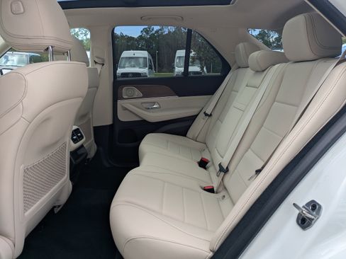 New 2026 Mercedes-Benz GLE 450 4MATIC image 15