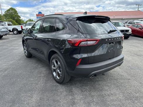 Certified 2025 Ford Escape ST-Line AWD/4WD image 4