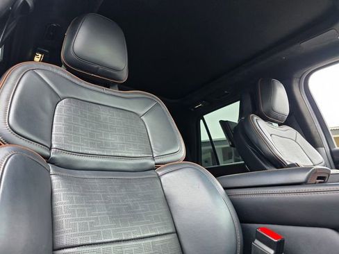 Used 2022 Lincoln Navigator Black Label AWD/4WD image 18