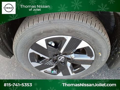 New 2026 Nissan Kicks SV w/ SV Premium Package image 9