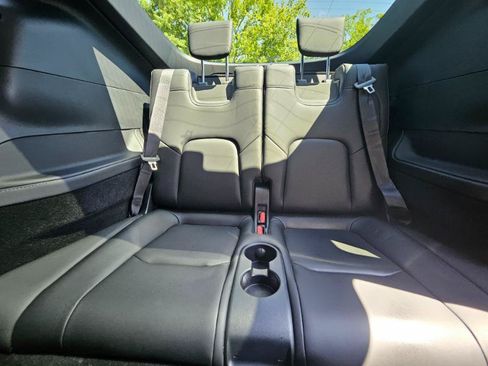 Used 2023 Tesla Model Y Long Range AWD/4WD image 70