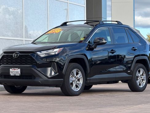 Certified 2025 Toyota RAV4 LE image 10