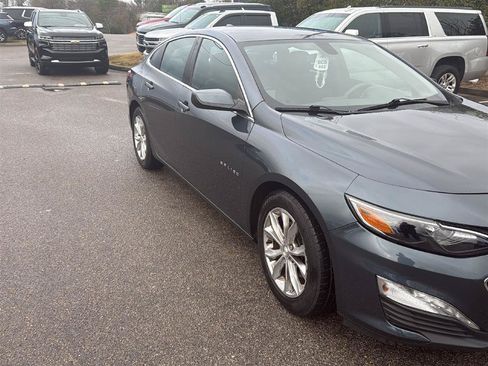 Used 2020 Chevrolet Malibu LT FWD image 3