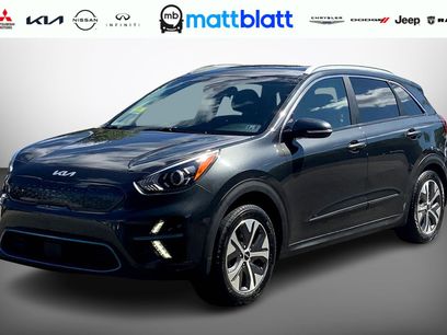 Used 2022 Kia Niro EX w/ Cold Weather Package