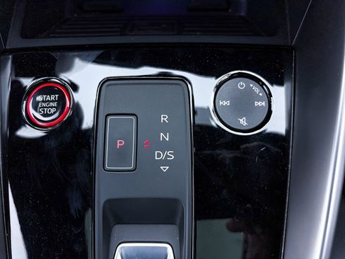 Used 2022 Audi RS 3 image 24