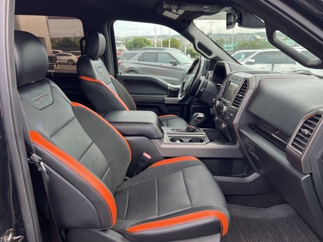 Used 2018 Ford F150 Raptor w/ Equipment Group 802A Luxury AWD/4WD image 6