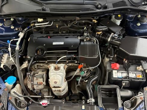 Used 2017 Honda Accord LX image 24