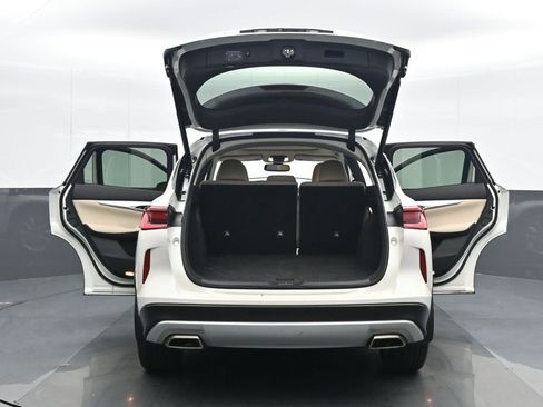 Used 2022 INFINITI QX50 Essential image 25