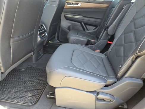 New 2026 Volkswagen Atlas SE AWD/4WD image 21