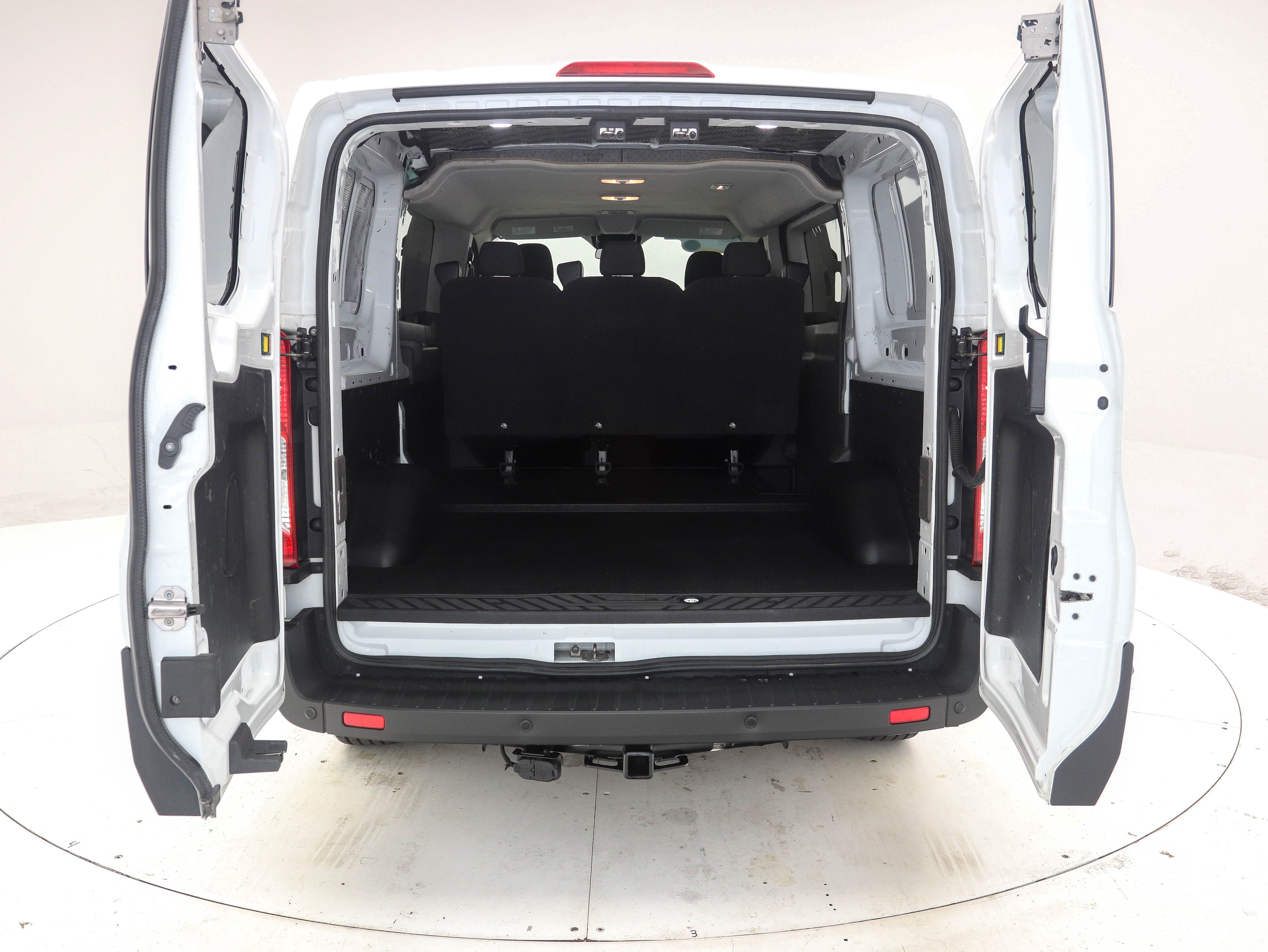Used 2020 Ford Transit 350 Low Roof AWD image 10