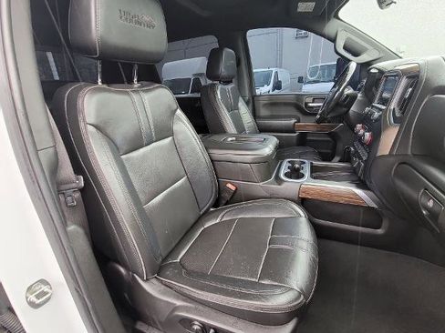 Used 2022 Chevrolet Silverado 2500 High Country w/ Z71 Off-Road Package image 28