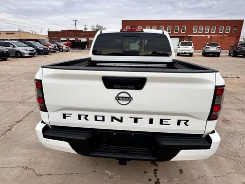 New 2026 Nissan Frontier SV w/ SV Convenience Package image 8
