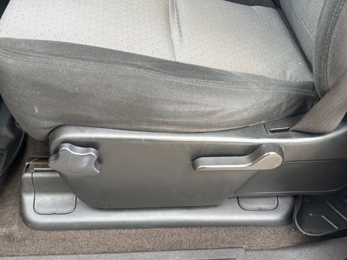 Used 2009 Chevrolet Silverado 1500 LS RWD image 15