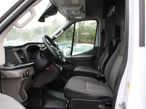 Used 2020 Ford Transit 150 Medium Roof image 10