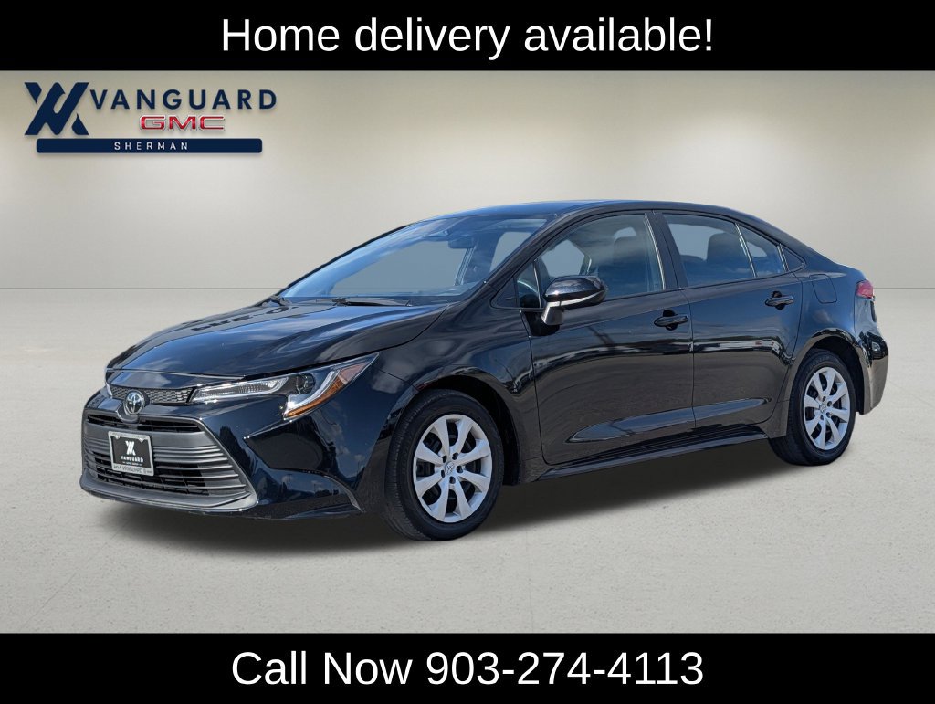 Used 2025 Toyota Corolla LE FWD image 3