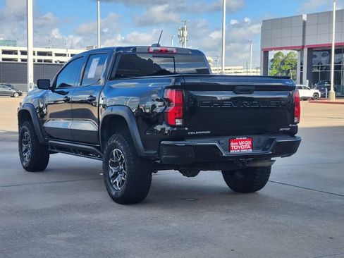 Used 2024 Chevrolet Colorado ZR2 w/ ZR2 Convenience Package III AWD/4WD image 7