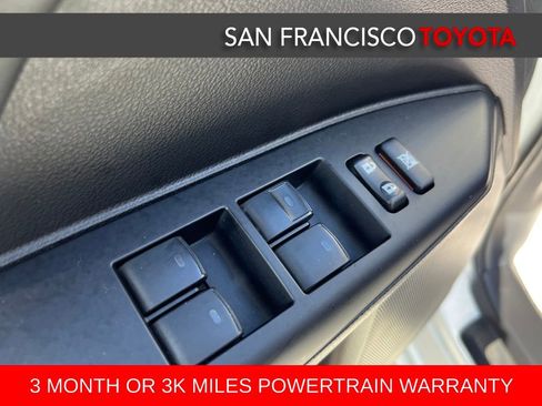 Used 2017 Lexus CT 200h 200h image 33