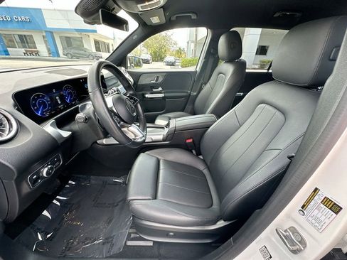 Used 2024 Mercedes-Benz EQB 250+ image 20