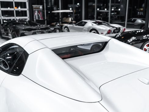 Used 2023 Ferrari 812 GTS RWD image 45