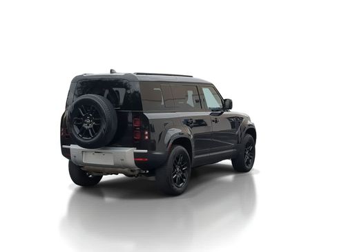 Certified 2025 Land Rover Defender 110 S AWD/4WD image 8