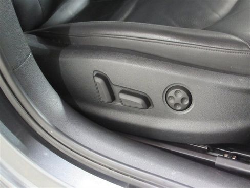 Used 2016 Audi A3 e-tron Premium Plus w/ Premium Plus Package image 79