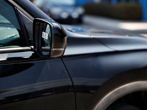 New 2026 Honda Pilot Black Edition image 17