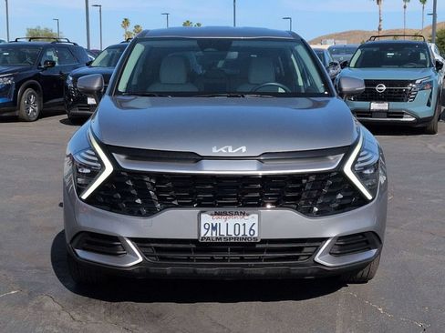 Used 2024 Kia Sportage EX FWD image 7