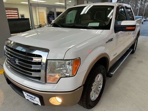 Used 2014 Ford F150 Lariat w/ Equipment Group 501A Mid image 3