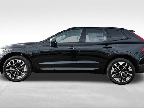 New 2026 Volvo XC60 T8 Plus w/ Protection Package Premier image 8